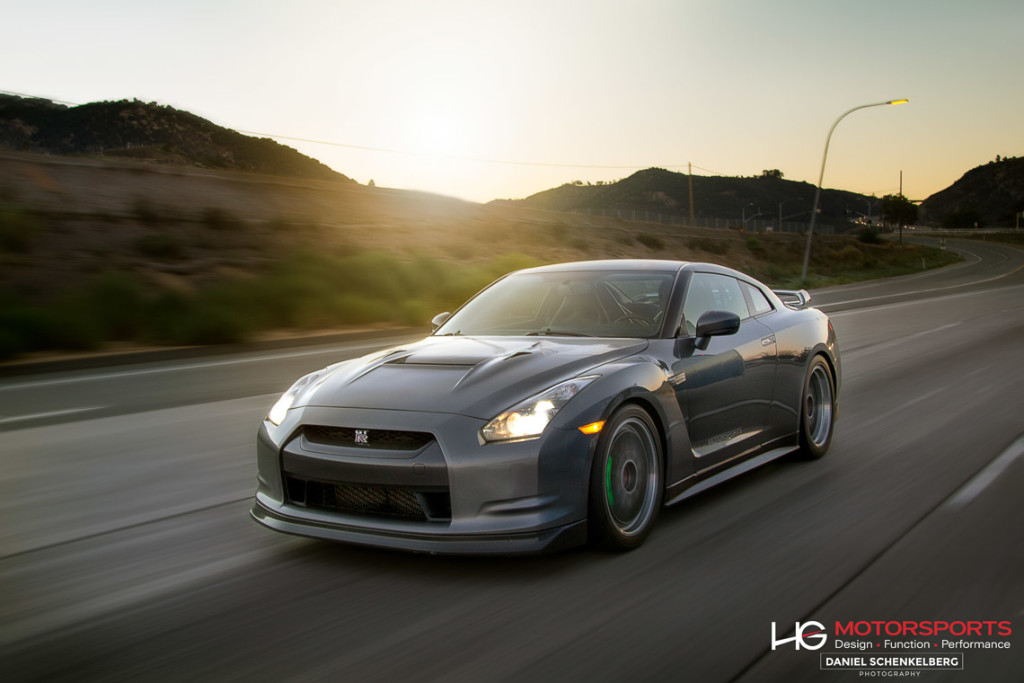 HGMS Nissan GT-R Rolling Shot