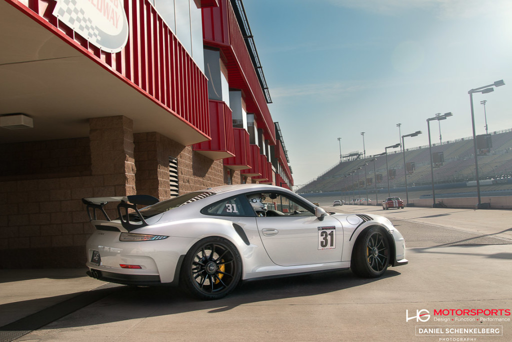 Porsche 991 GT3 RS Auto Club Speedway Heading Out